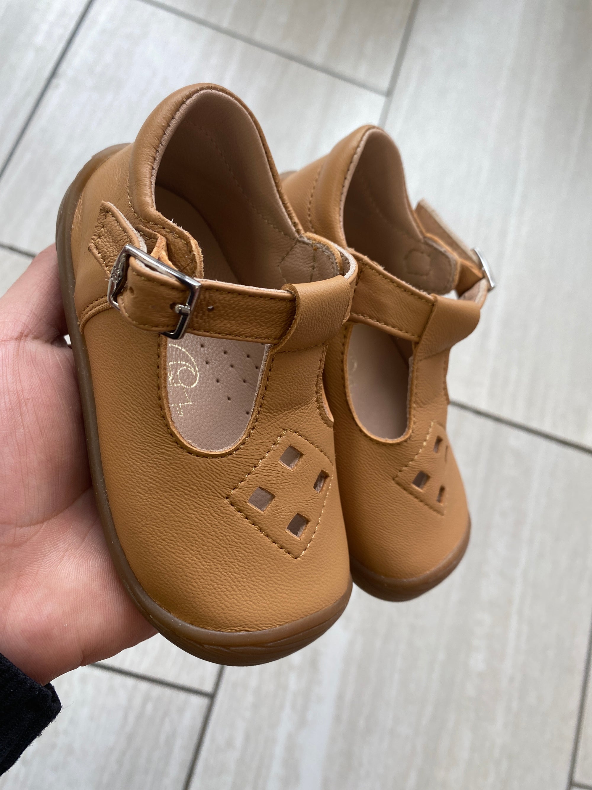 Papanatas Camel Leather T Strap Baby Sneaker-Tassel Children Shoes