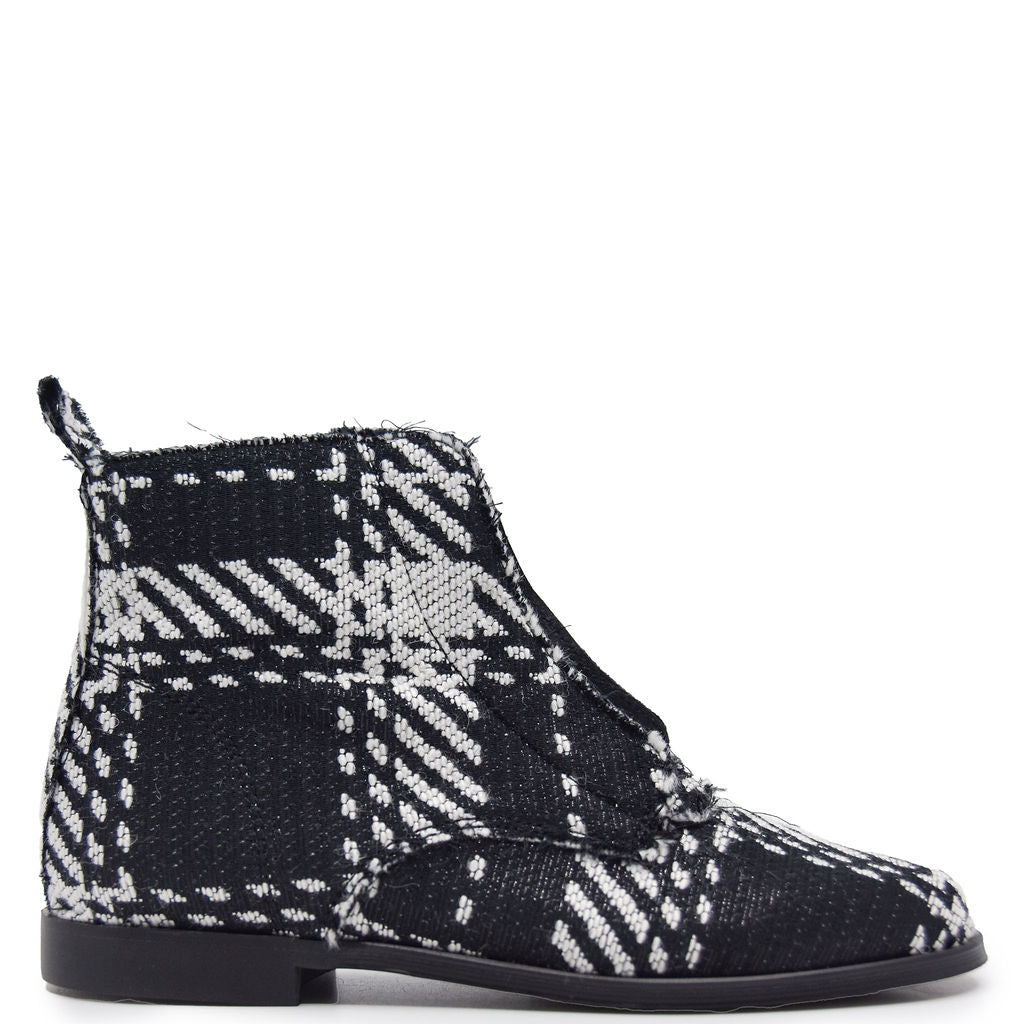 Blublonc Black and White Plaid Front Zipper Bootie-Tassel Children Shoes