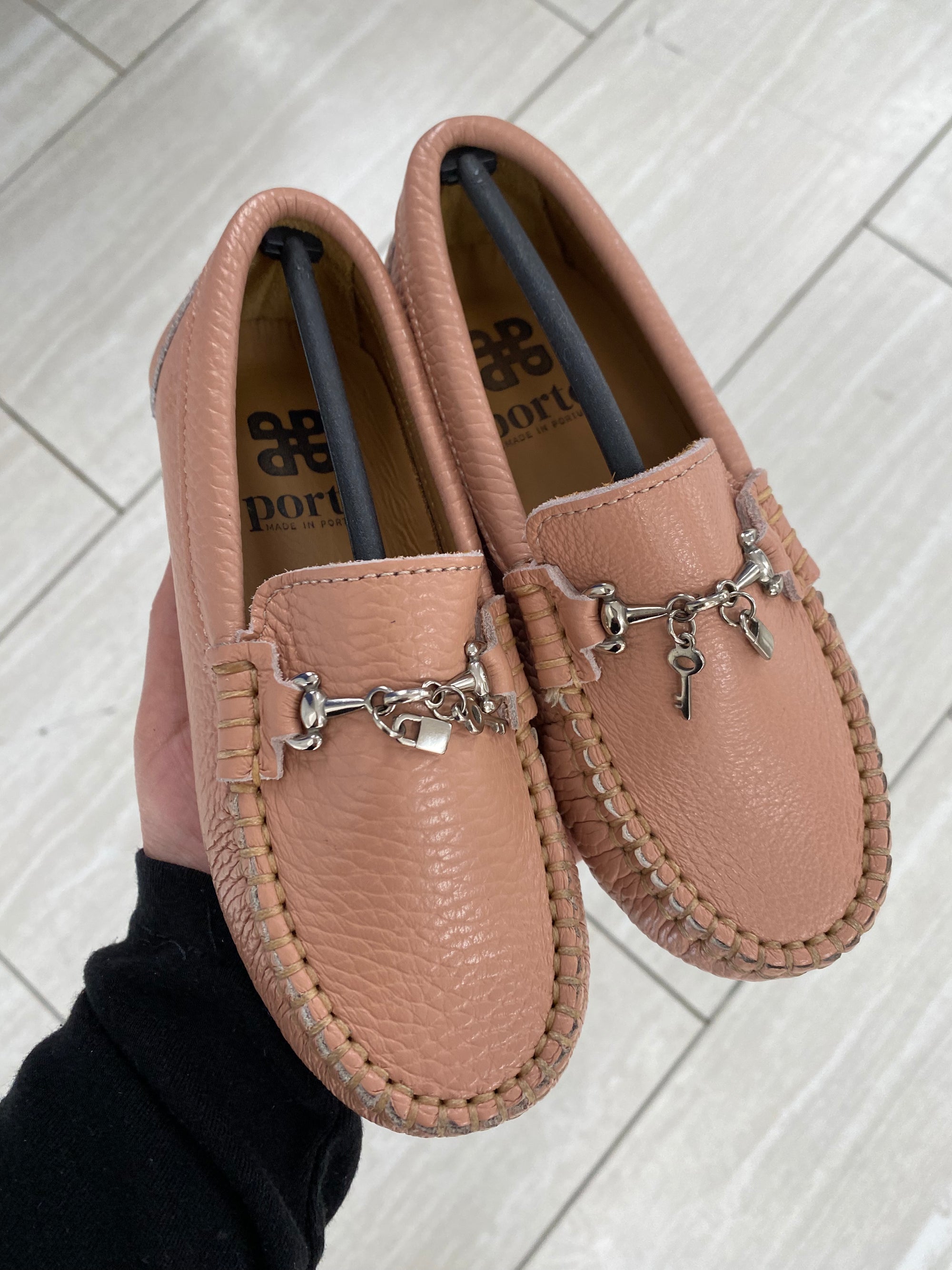 Porte Pebbled Pink Charms Loafer-Tassel Children Shoes